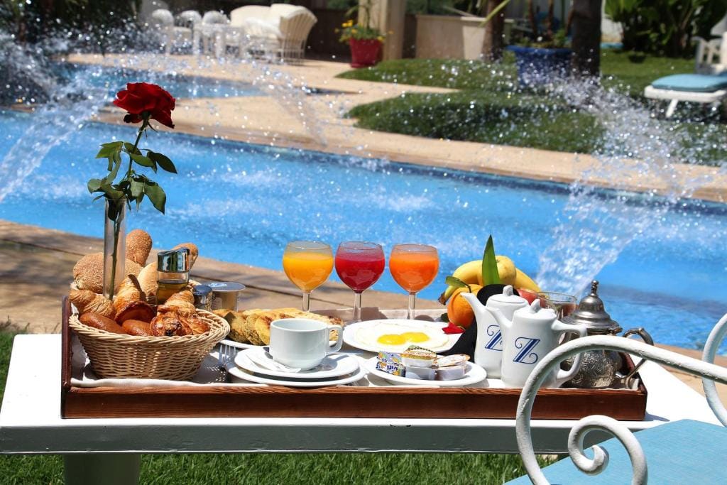Zaki Hotel — 1
