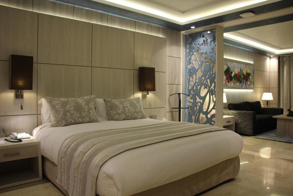 Zaki Hotel — 2